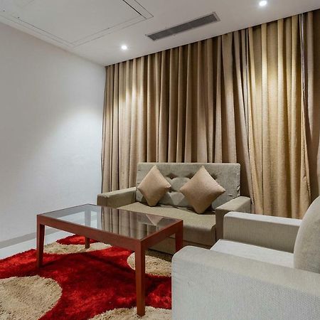 The Chandra Leela Indore Exterior foto